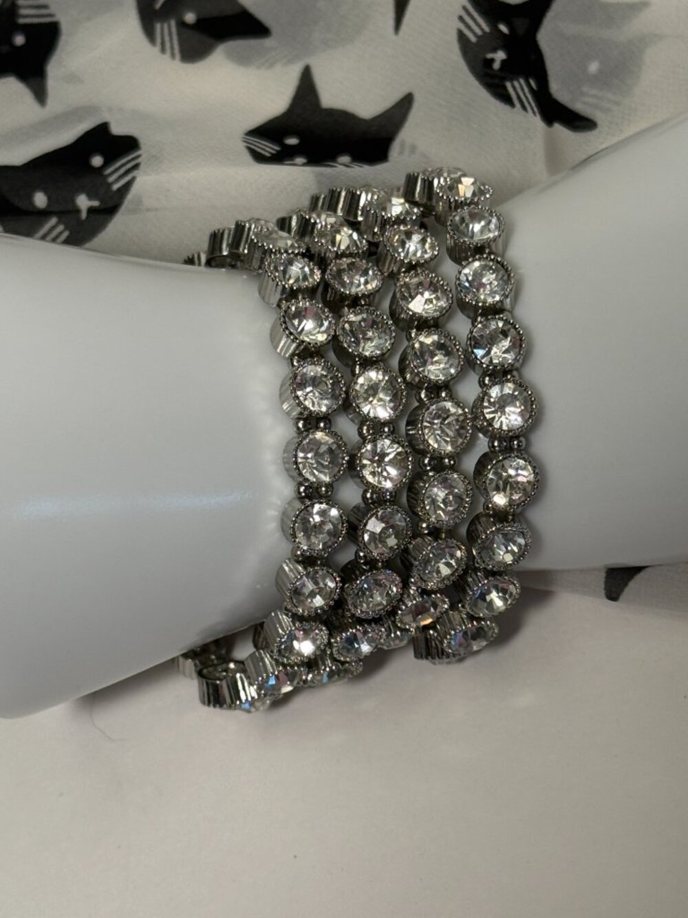 4 Stretchy Beaded Bracelets Faux Diamond Rhinestone Clear Gem Silver Tone